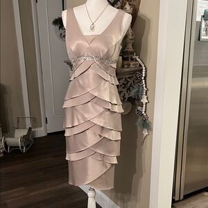 Collections by Lourea Elegant Sleeveless Dress